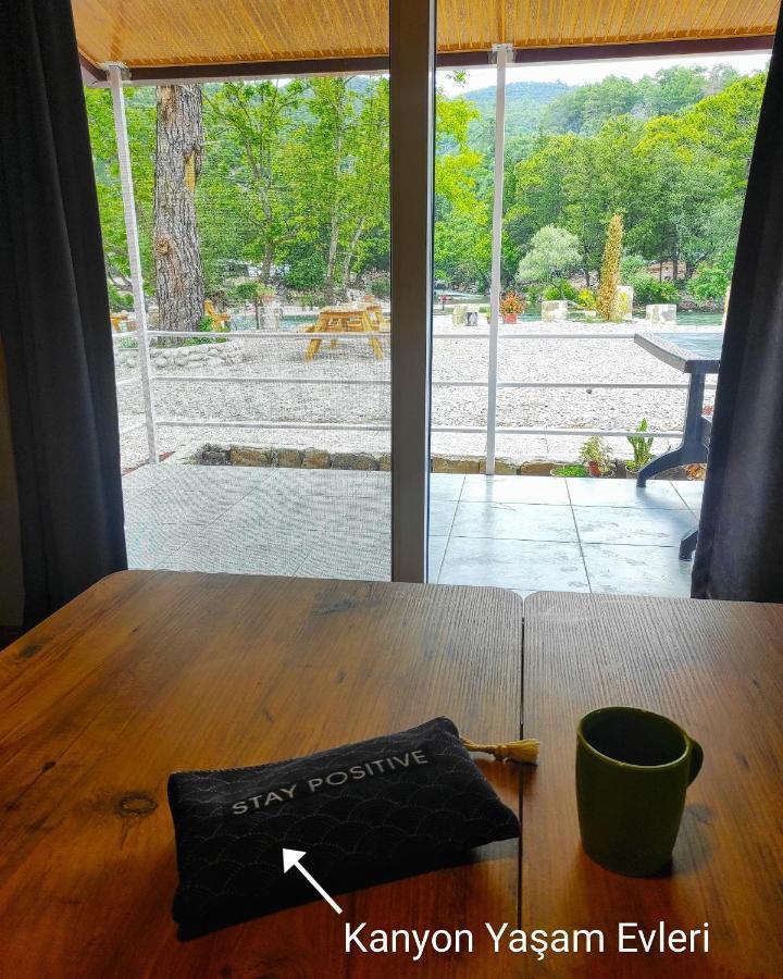 Kanyon Yasam Evleri มานาฟกัท ภายนอก รูปภาพ